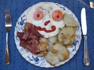 fried eggs, bacon, potatoes, breakfast